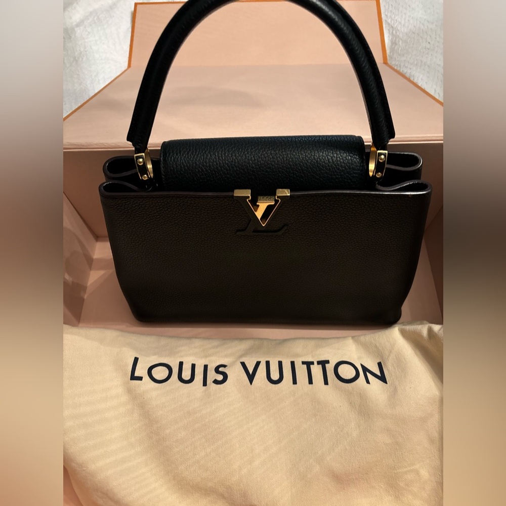 Louis Vuitton Capucines GM